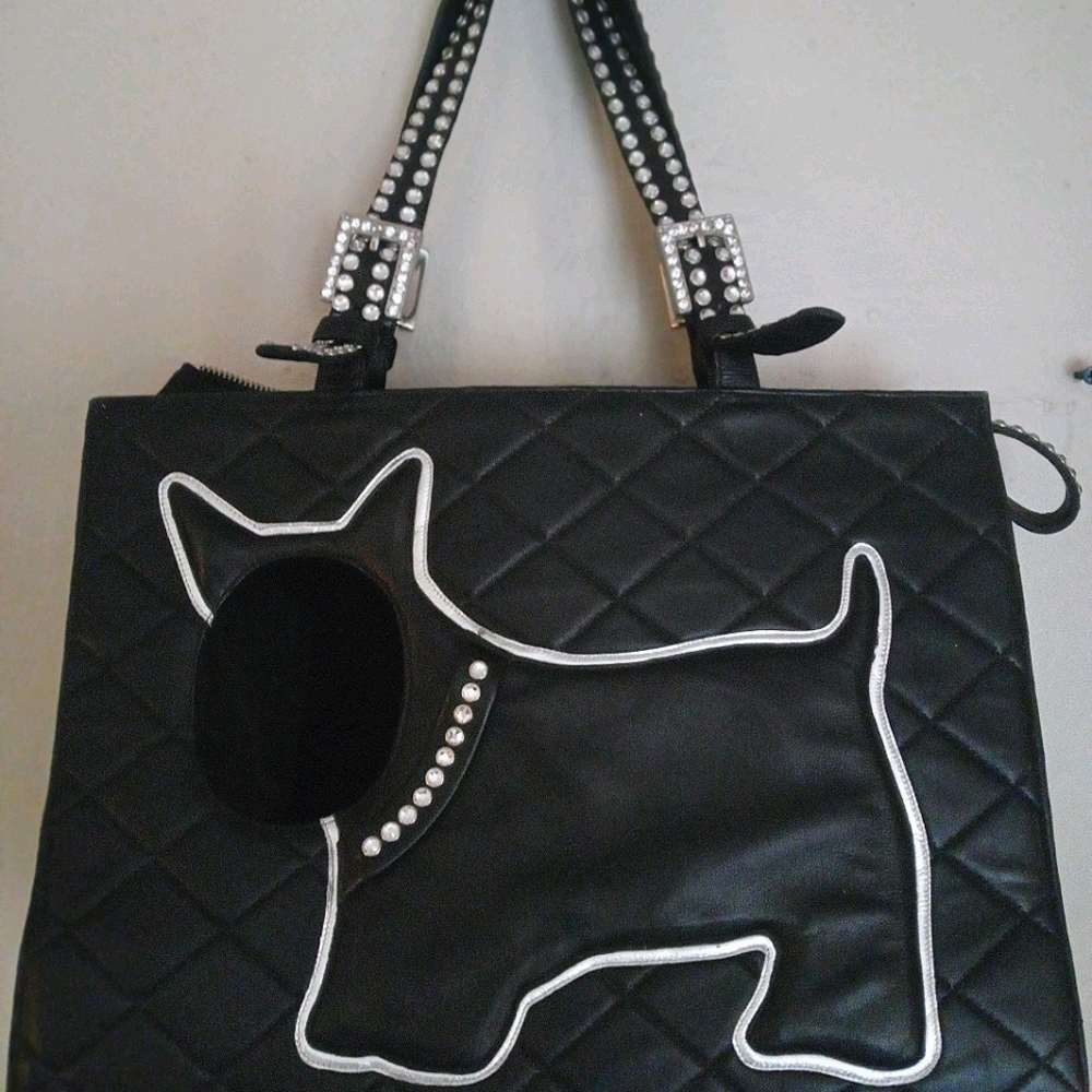 Kippy's Pet Carrier